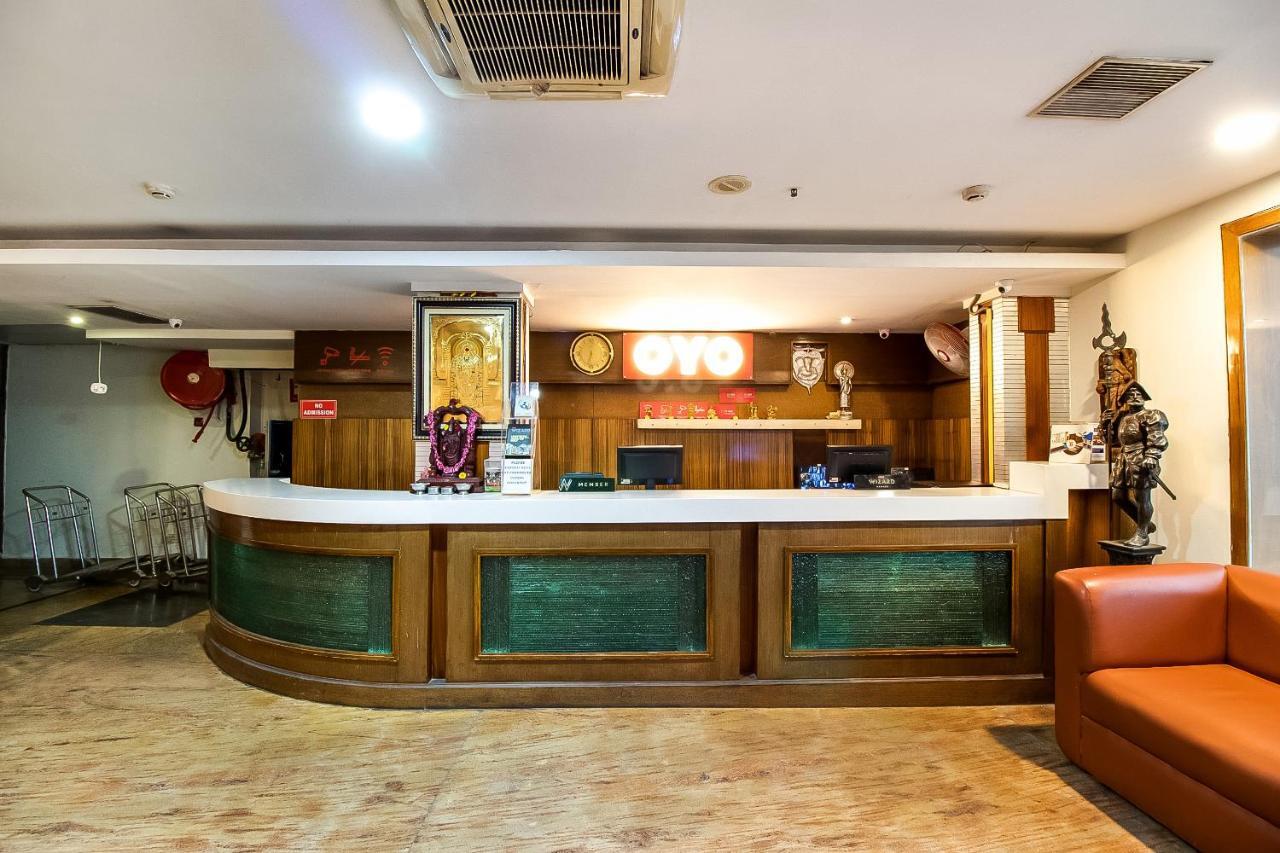 Oyo Flagship 9115 Hotel Udayee International Tirupati Eksteriør bilde